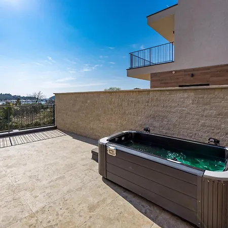 Bay I Near Medulin For 9 People With Heated Pool - Playground & Whirpool Only 100 Meters From The - Pet Friendly